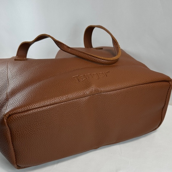 Tanger Large Brown Leather Tote with Tassel - Picture 8 of 14
